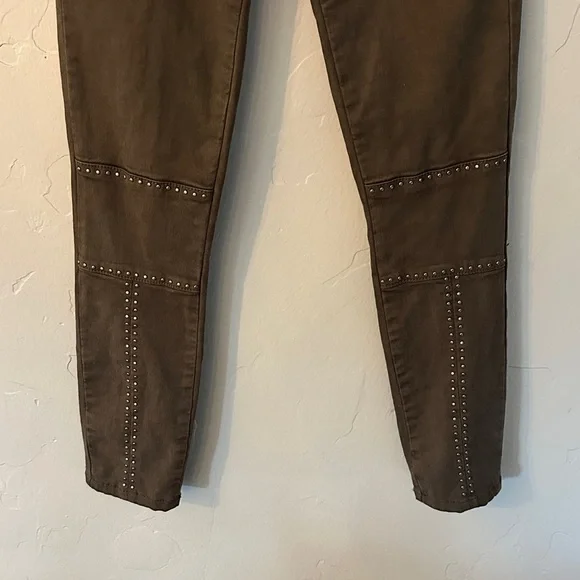 Joie Hazina Studded Skinny Ankle Pants, Green, Size 24 - Picture 3 of 6